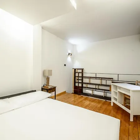 Piazza Maggiore - Central Loft Con Patio Apartmán