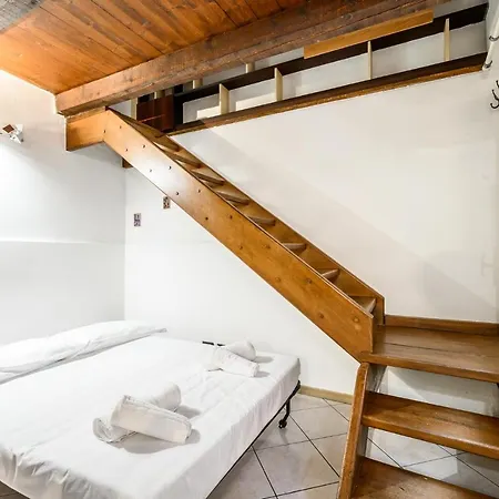 Piazza Maggiore - Loft Con Patio Lejlighed